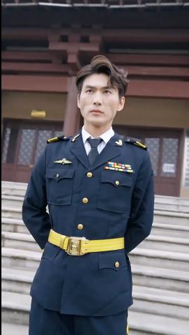 电影:战神奶爸是马甲大佬