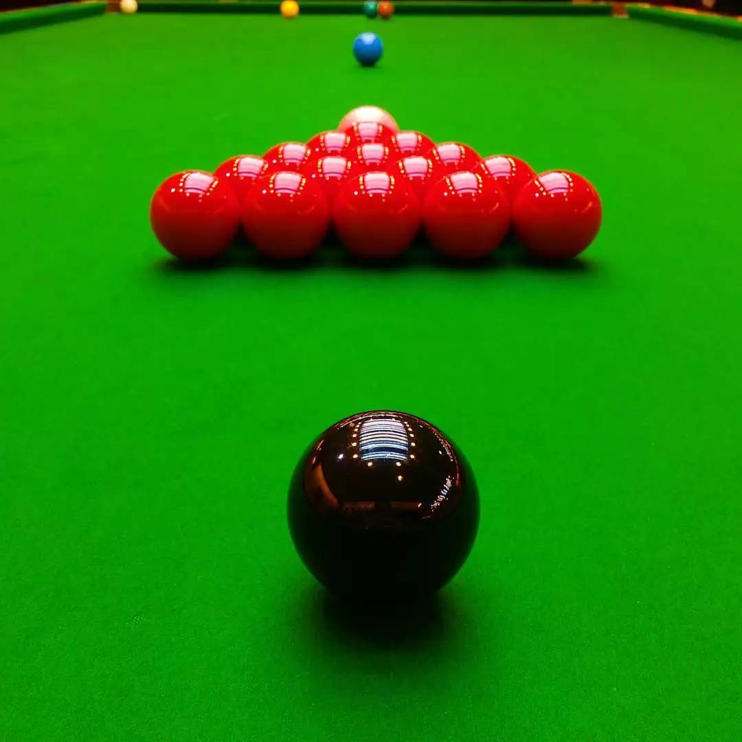 电影：2023斯诺克武汉公开赛 斯佳辉VS王信仲