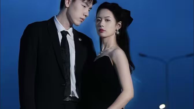 电影:蓄谋已久,年下弟弟诱成欢