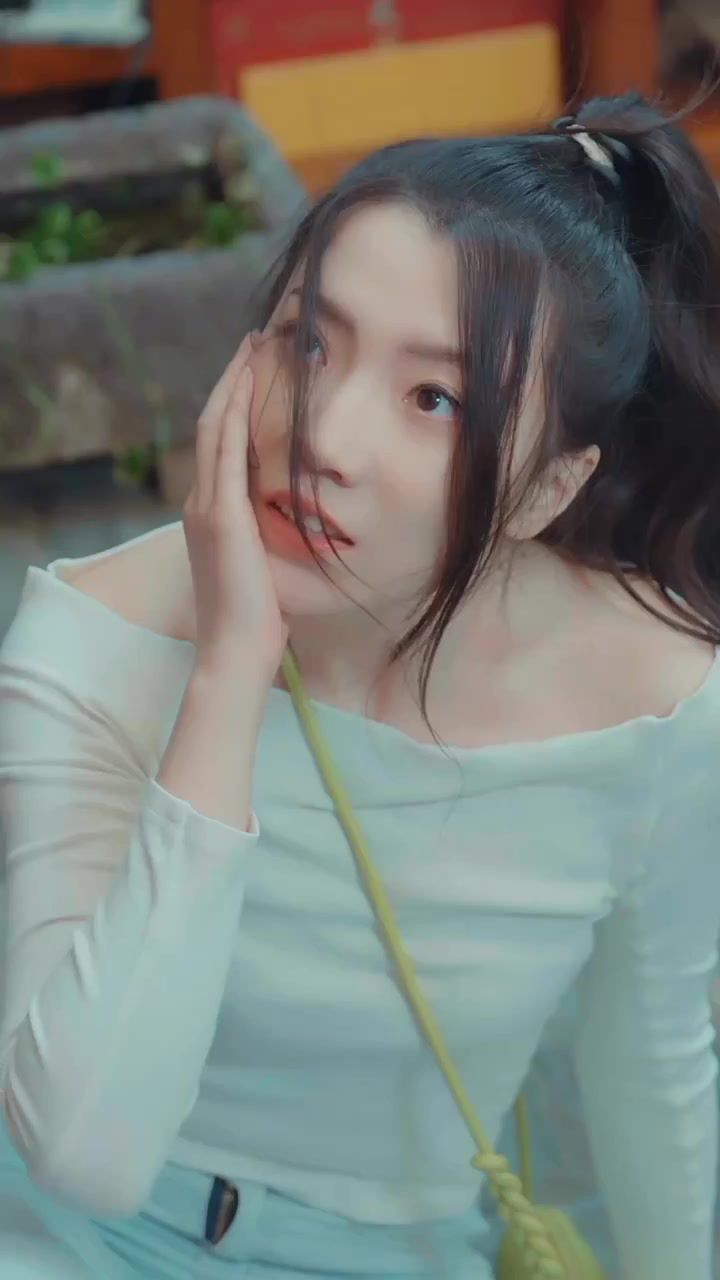 电影：掌心之囚（腹黑总裁的金丝雀）